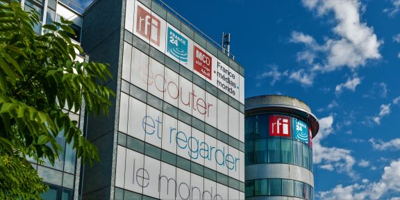 Bâtiment france Média Monde